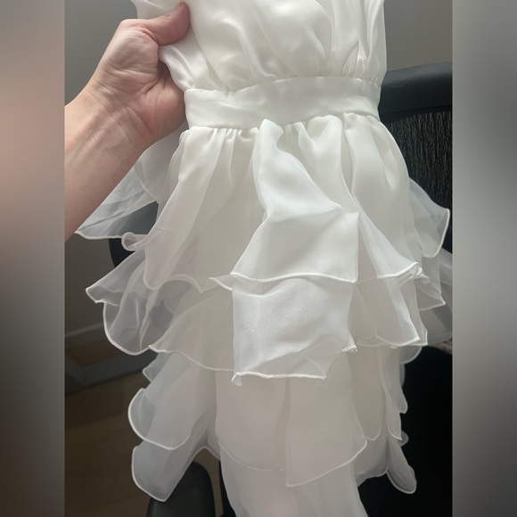 BNWT white mini dress Selfie Leslie medium - Picture 5 of 6